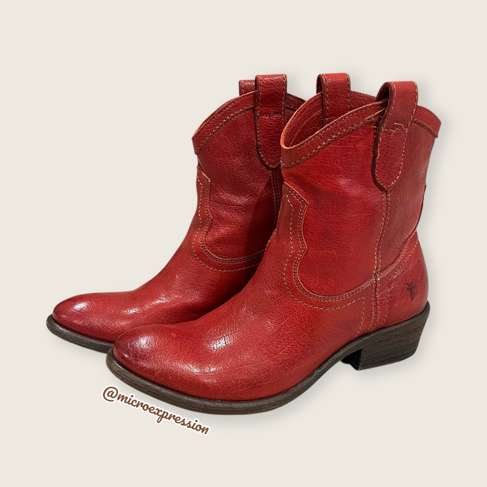 RARE Frye Carson Pull On Red Leather Southern/Western Low Heel Boho Cowgirl Boot - Picture 6 of 10
